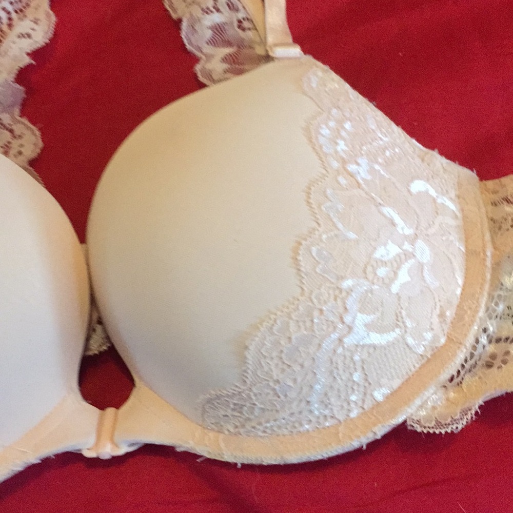Bra - Picture 2 of 4